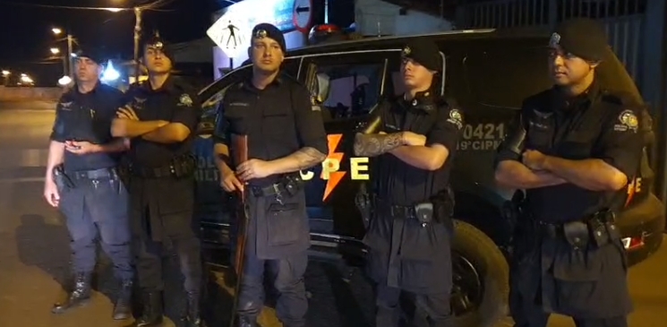 CRIME CONTRA ANIMAL E PORTE ILEGAL