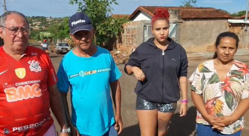 MORADORES DO BAIRRO CAMPO ALEGRE chama nossa equipe e pede providências com o descaso