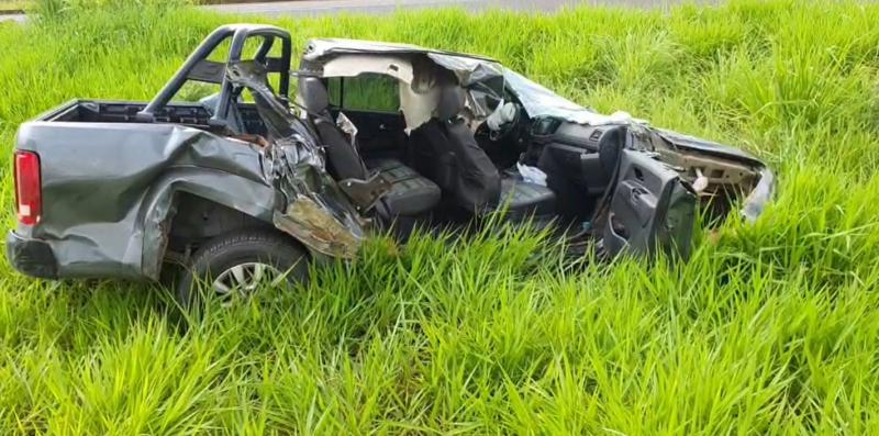 COLISÃO TRASEIRA deixa família ferida em acidente na BR 060