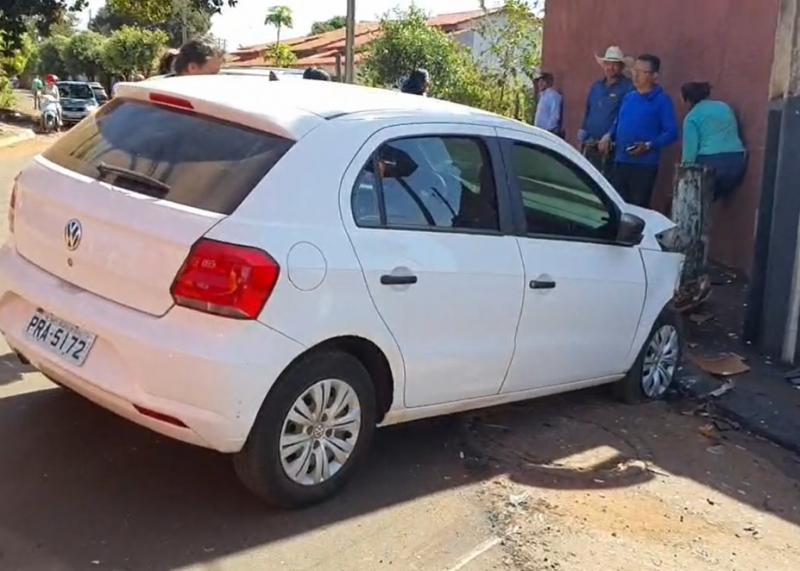 ACIDENTE GRAVÍSSIMO NO BAIRRO SÃO PAULO, entre dois veículos deixa vítima gravemente ferida