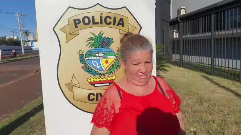 Dona Elaine procura o primo Itamar dos Santos Silva, desaparecido desde ontem