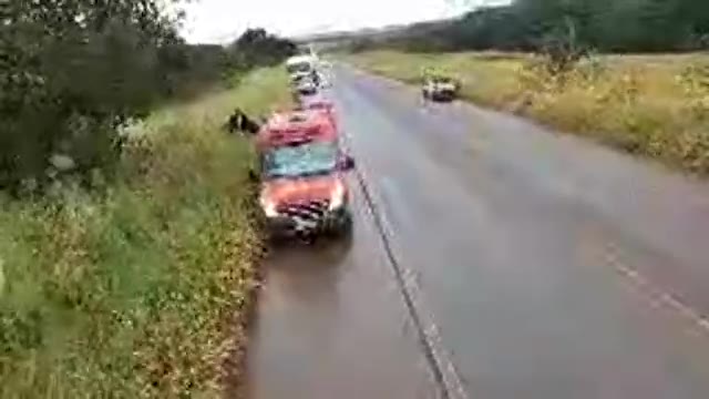 Homem fica ferido em acidade na BR-452 e é socorrido pelo Corpo de Bombeiros